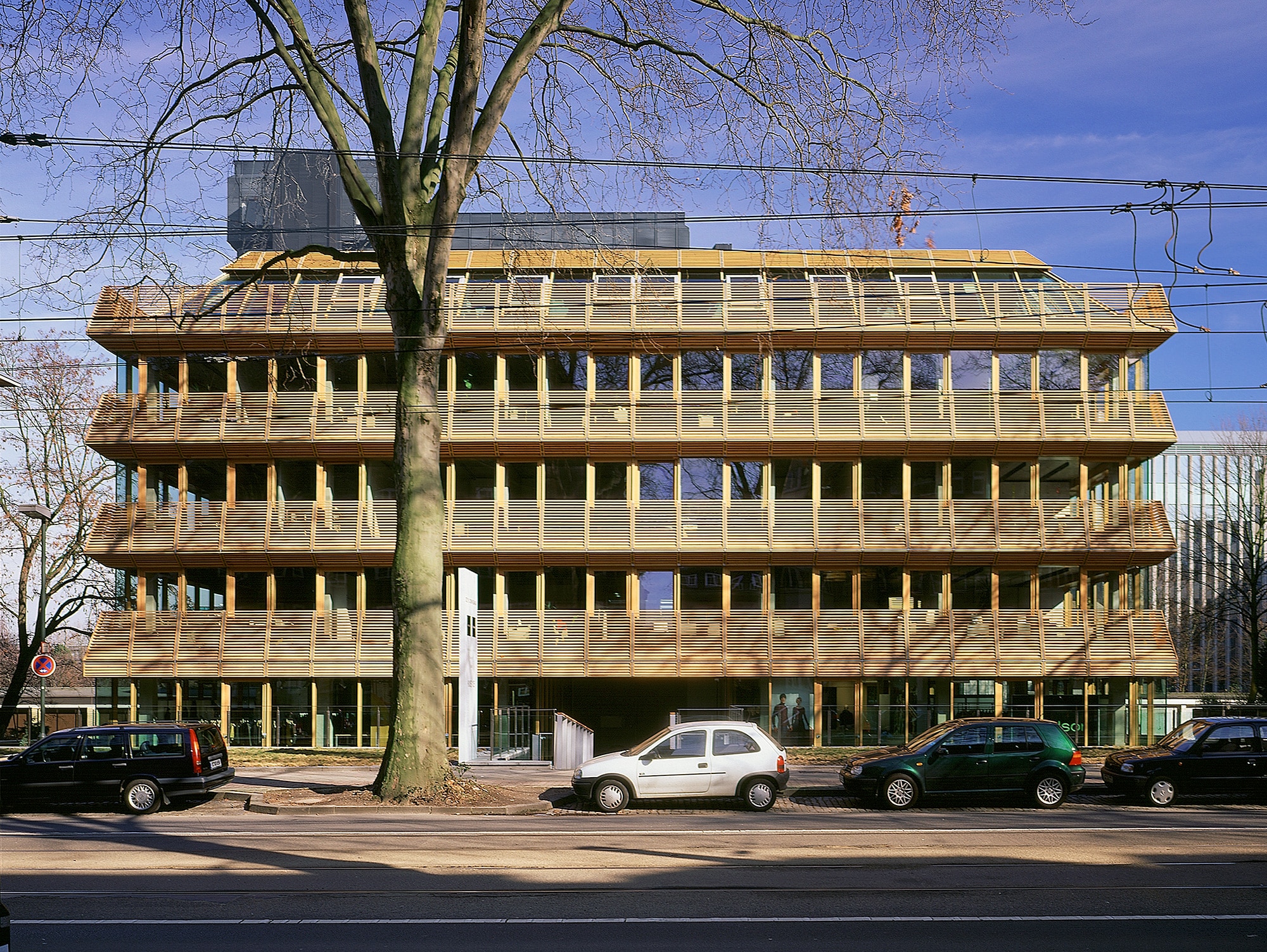 Bürohaus und Showrooms Kaiserswerther Straße 135, Düsseldorf